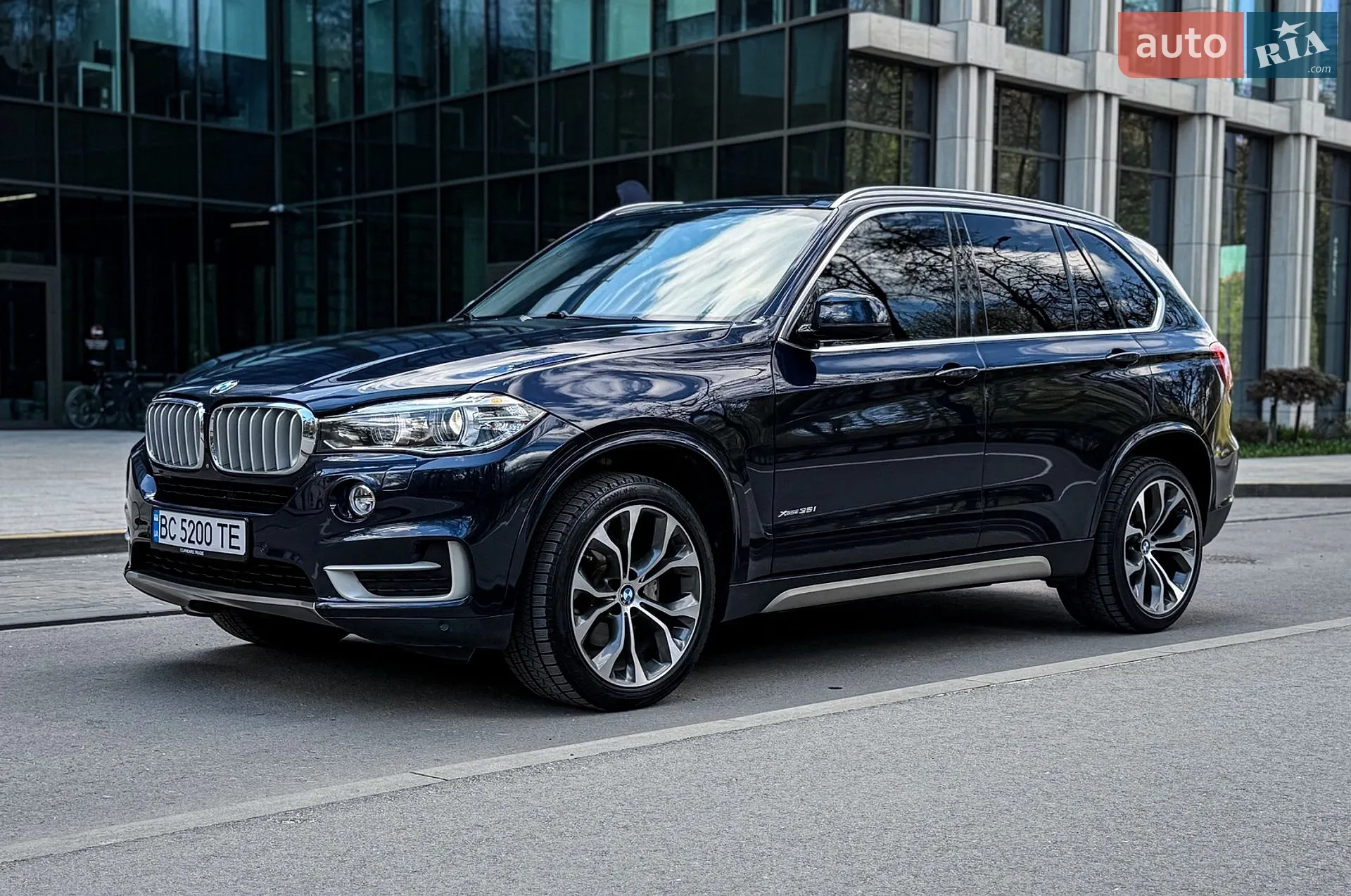 2016 BMW X5 - мініатюра 2