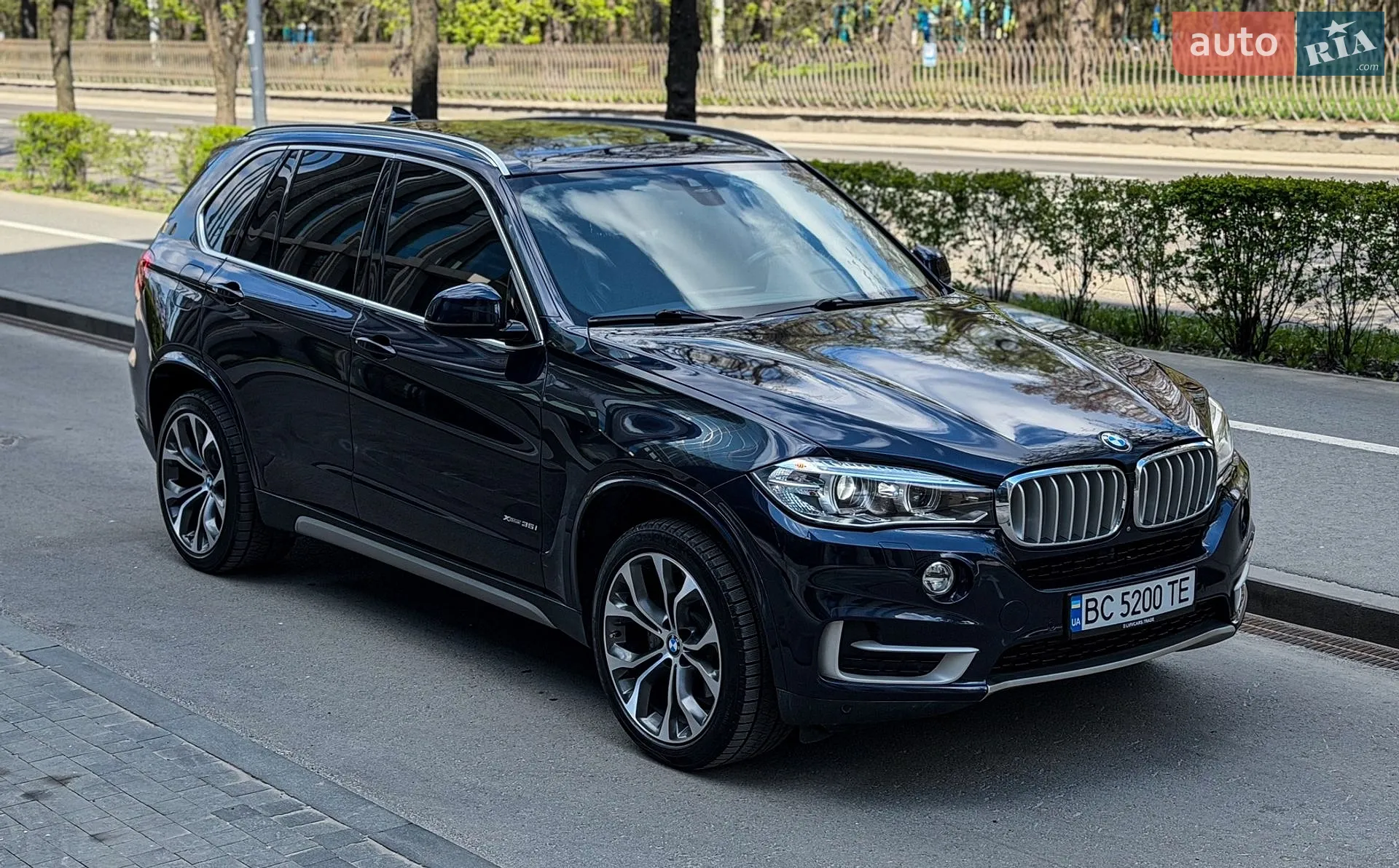 2016 BMW X5 - мініатюра 6