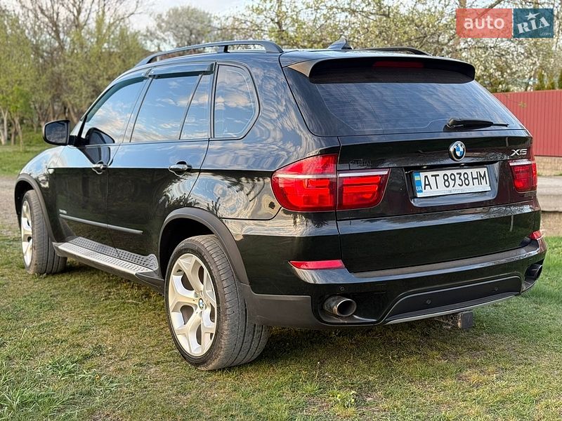 Внедорожник / Кроссовер BMW X5 2011 в Ивано-Франковске