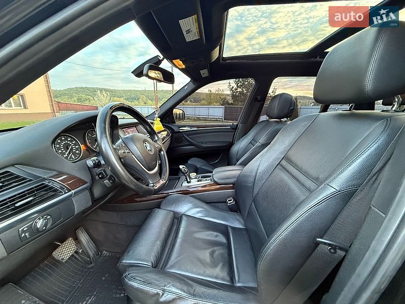 Внедорожник / Кроссовер BMW X5 2011 в Ивано-Франковске