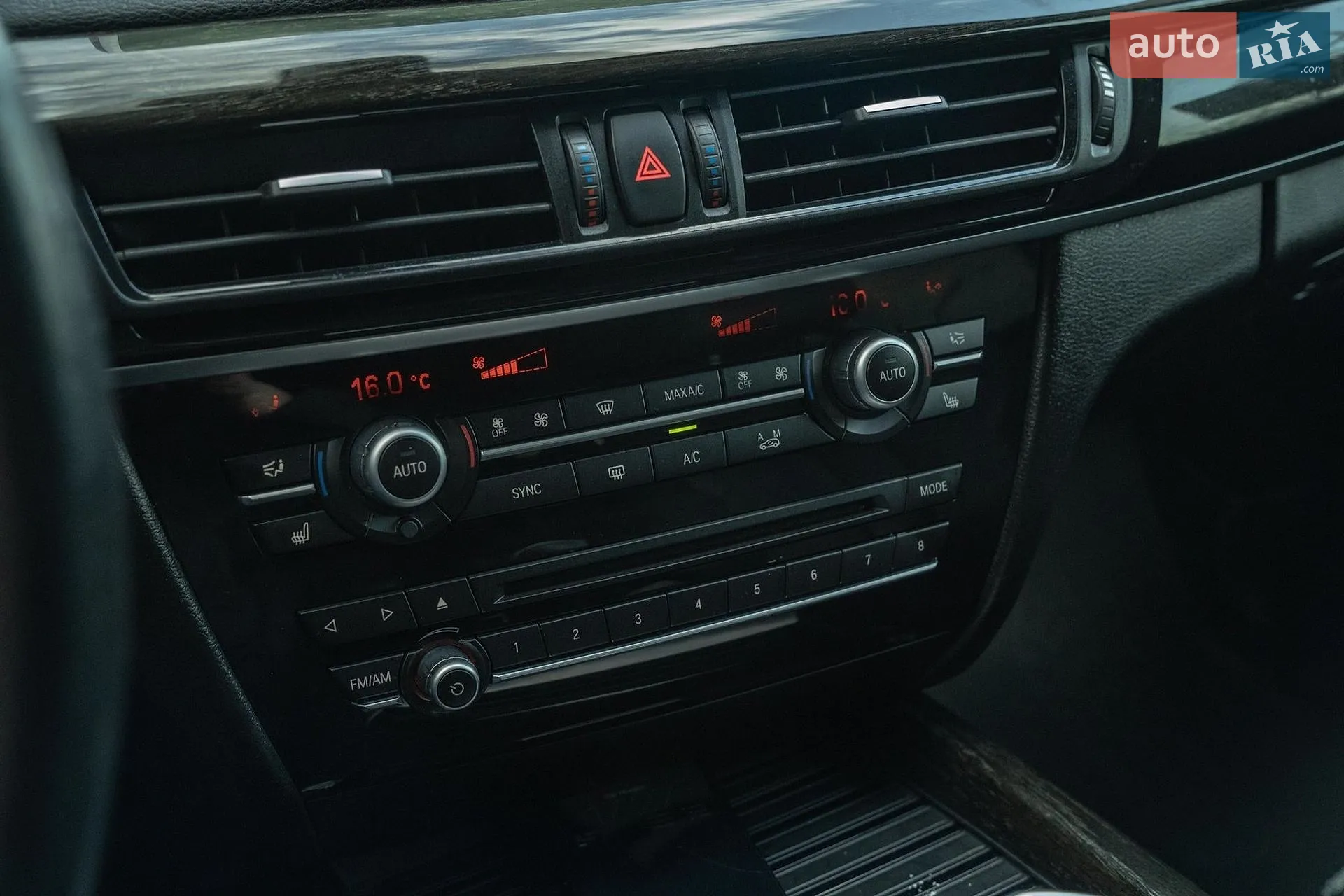 2014 BMW X5 - мініатюра 31