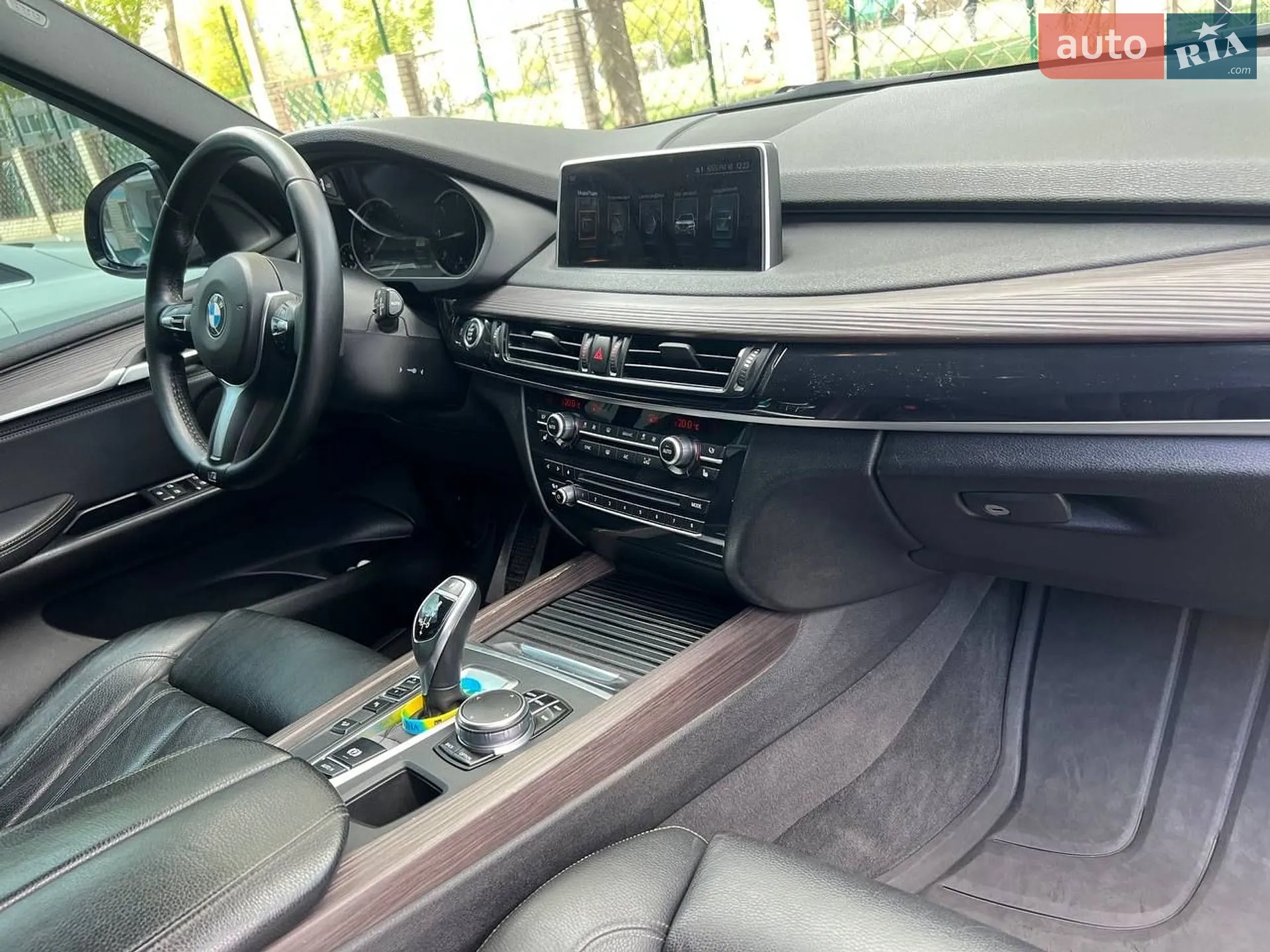 2017 BMW X5 - мініатюра 27