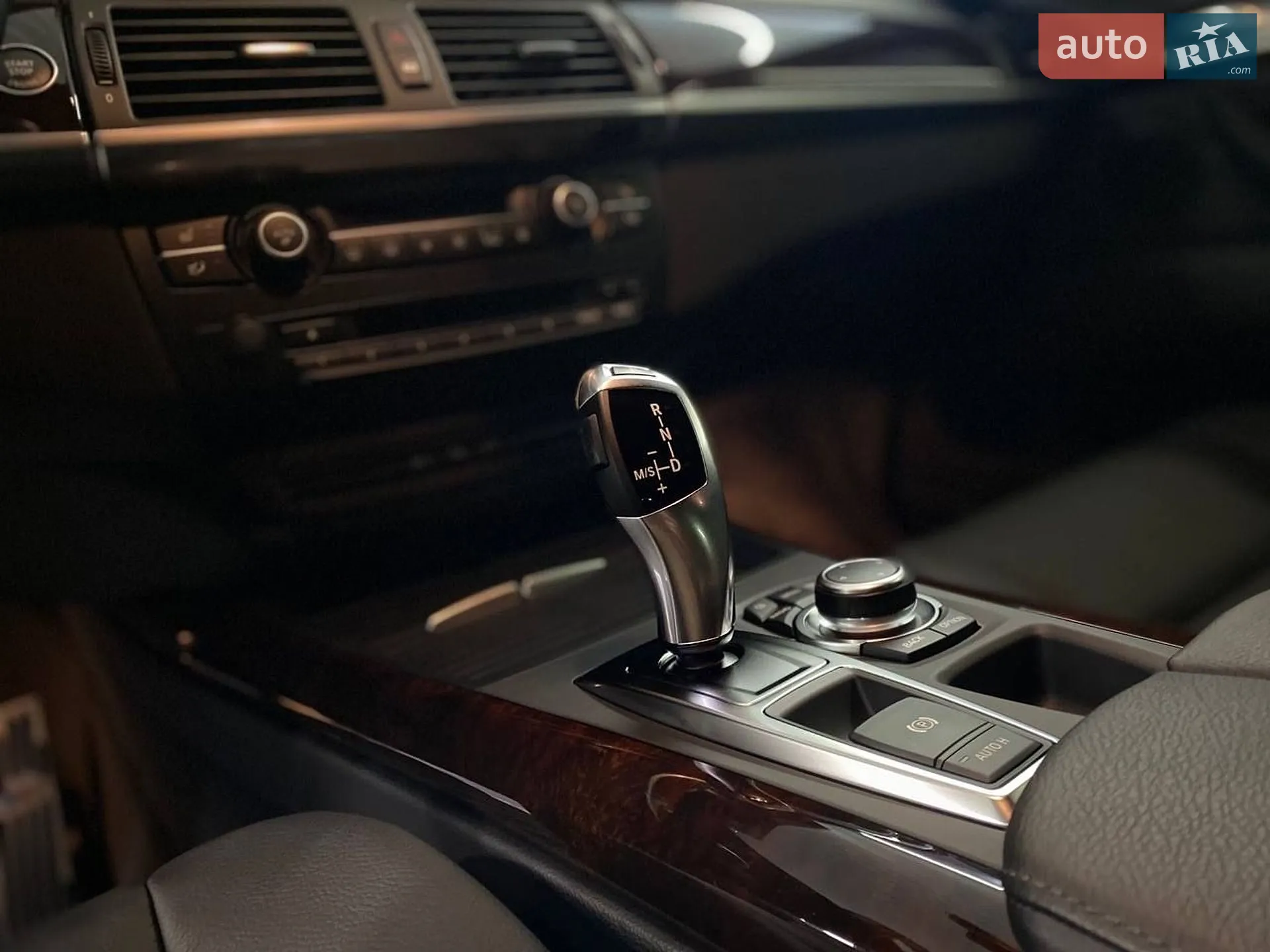 2010 BMW X5 - мініатюра 10