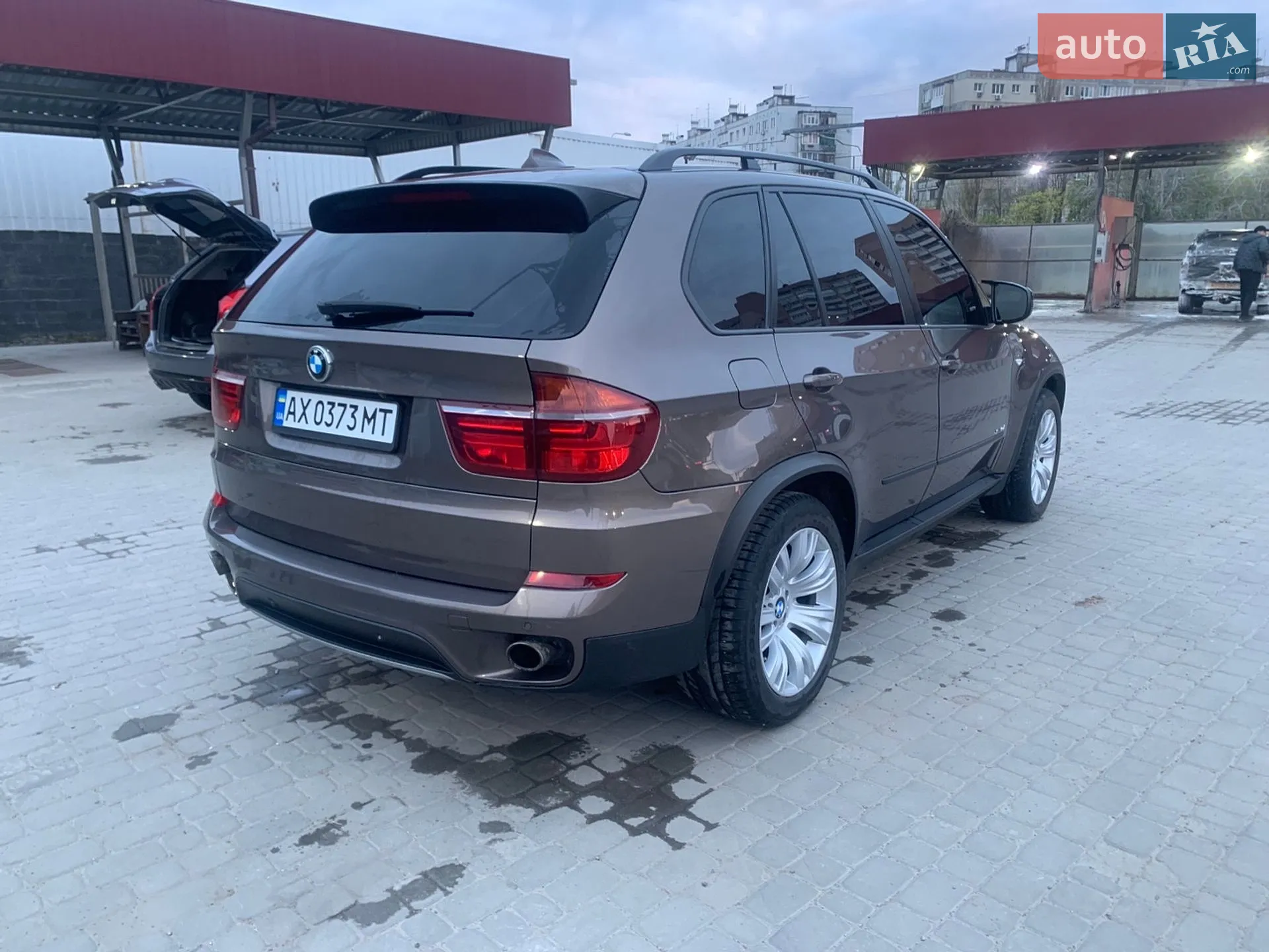 2010 BMW X5 - мініатюра 14