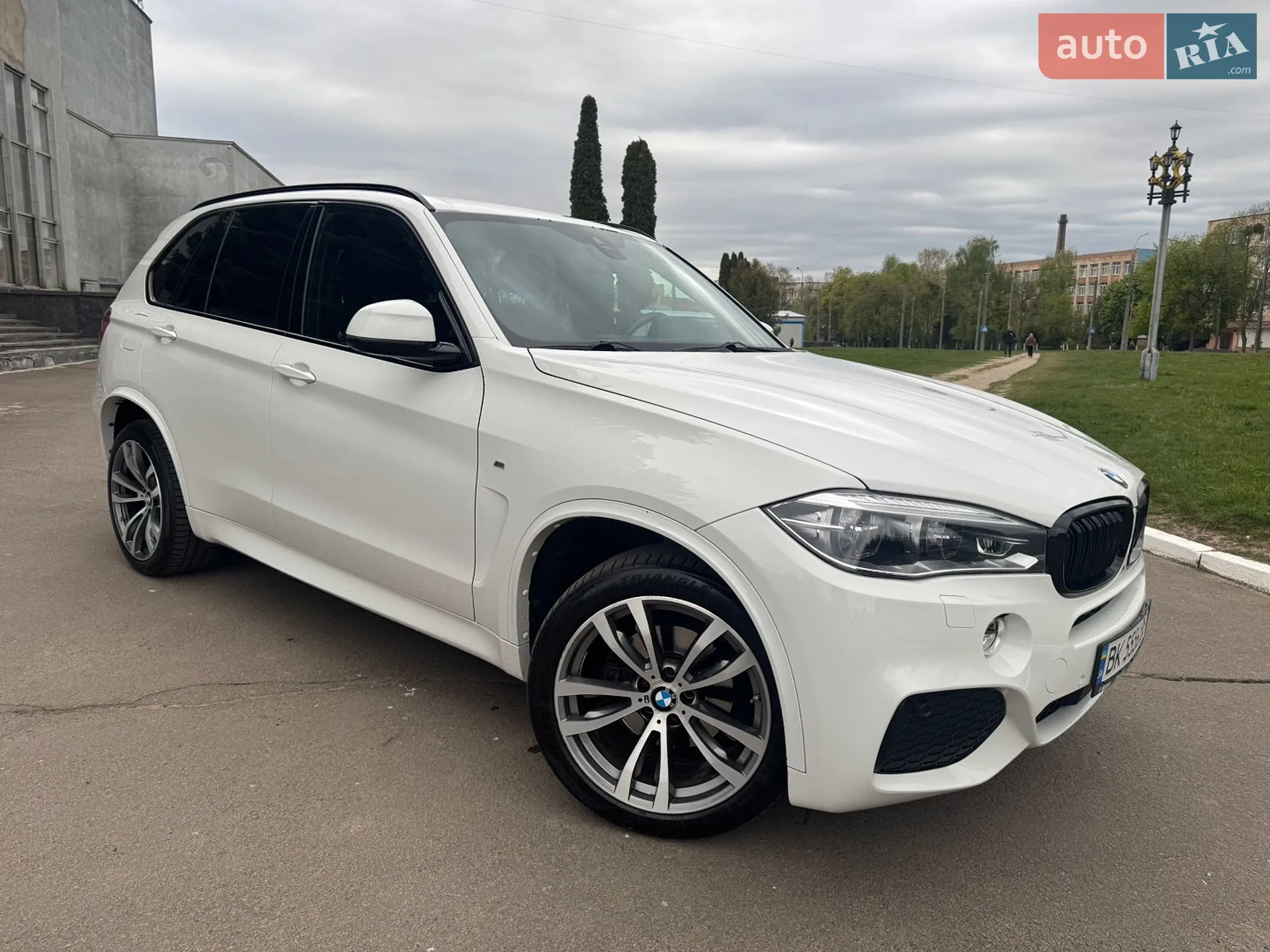 2014 BMW X5 - мініатюра 10