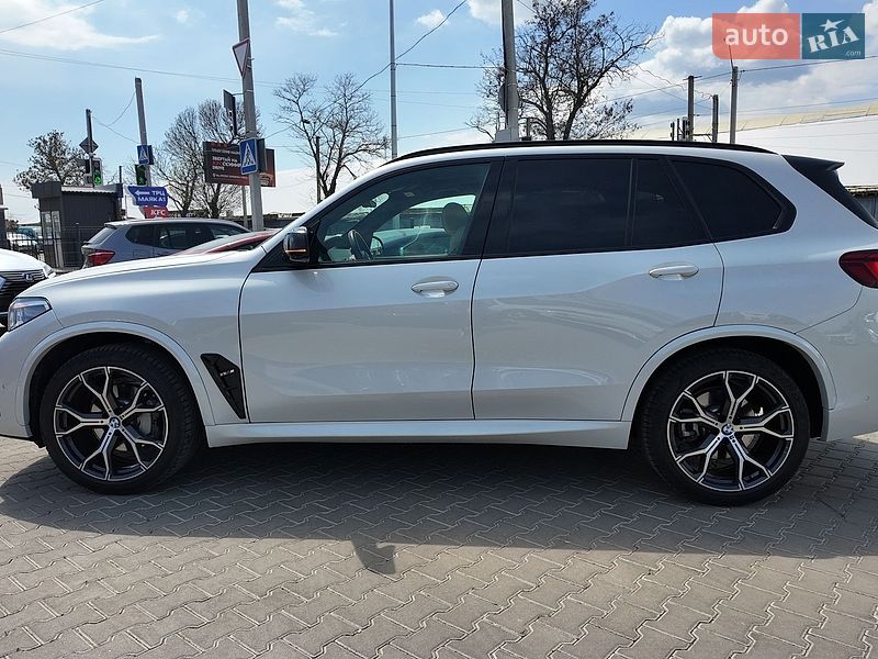 Внедорожник / Кроссовер BMW X5 2022 в Одессе