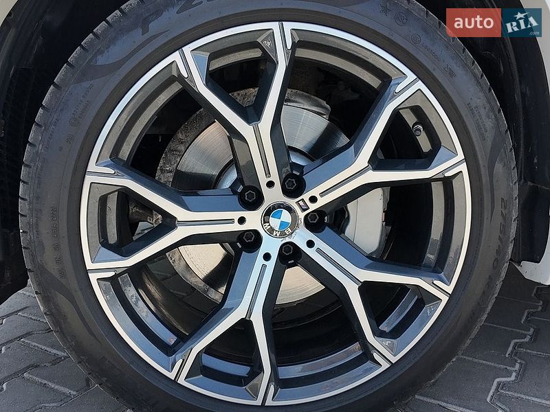 Внедорожник / Кроссовер BMW X5 2022 в Одессе