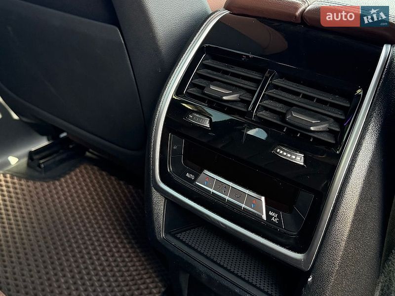 Внедорожник / Кроссовер BMW X5 2018 в Киеве