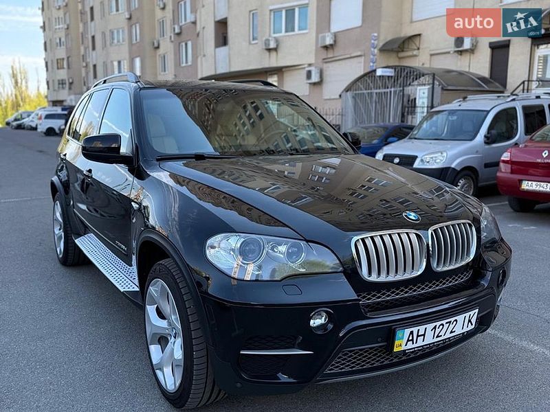 Внедорожник / Кроссовер BMW X5 2012 в Киеве