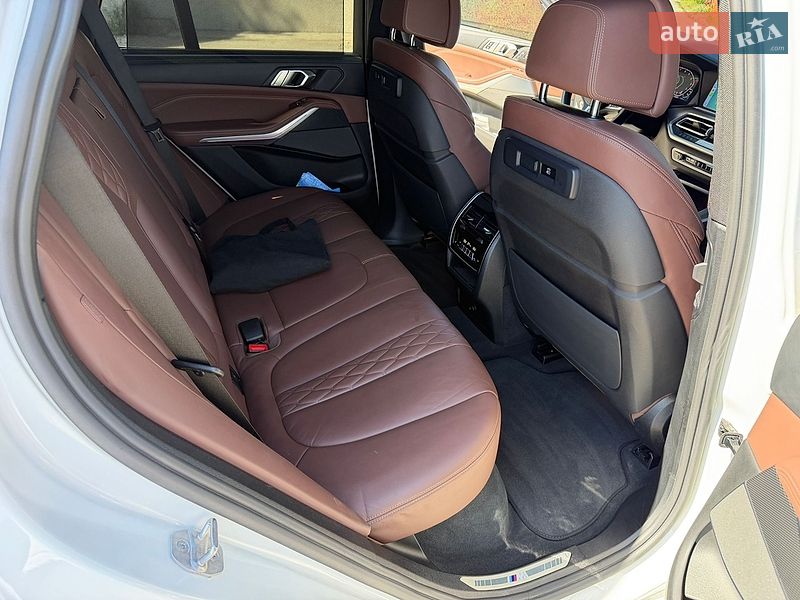 Внедорожник / Кроссовер BMW X5 2022 в Одессе