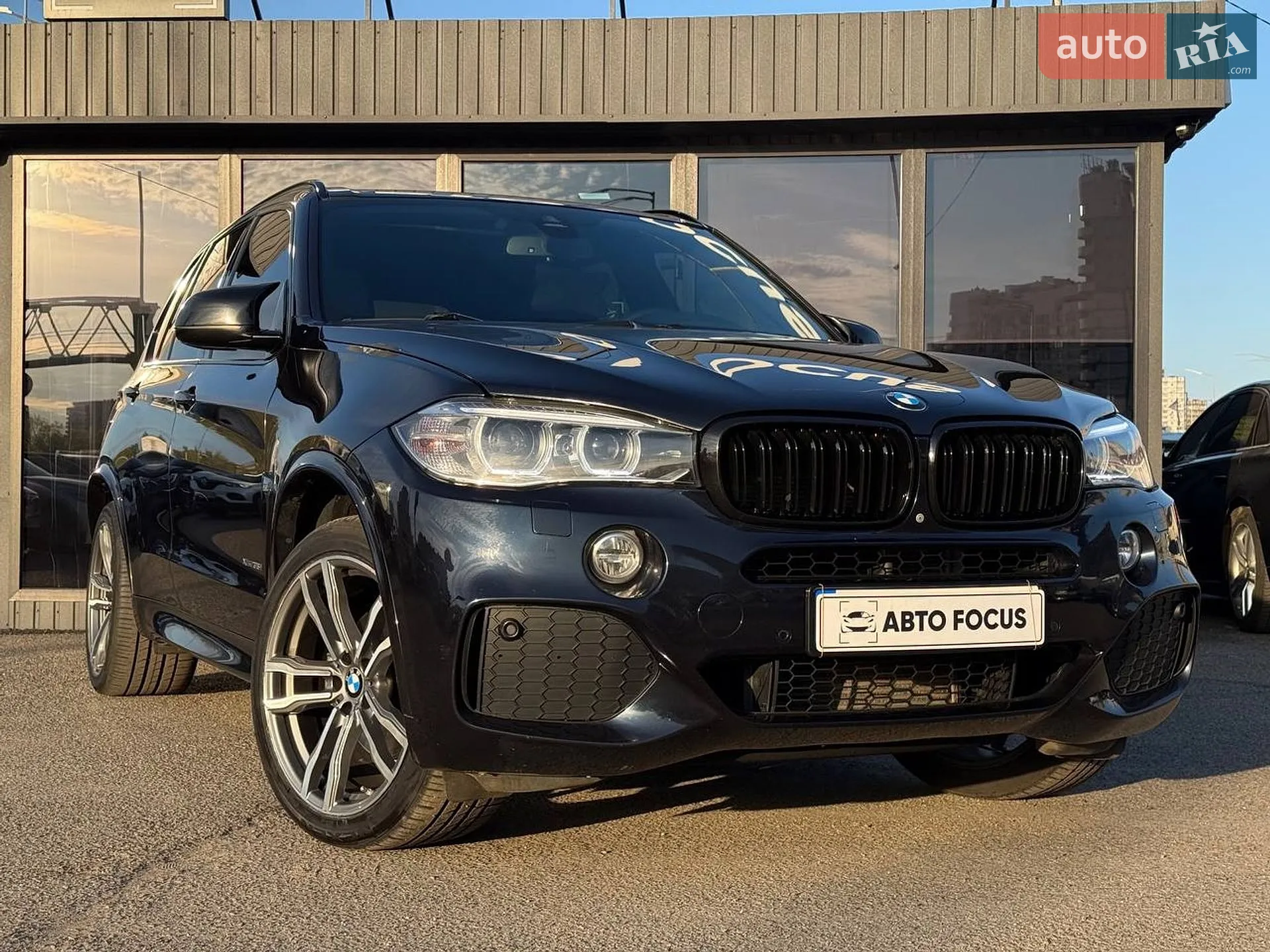 2015 BMW X5 - мініатюра 2