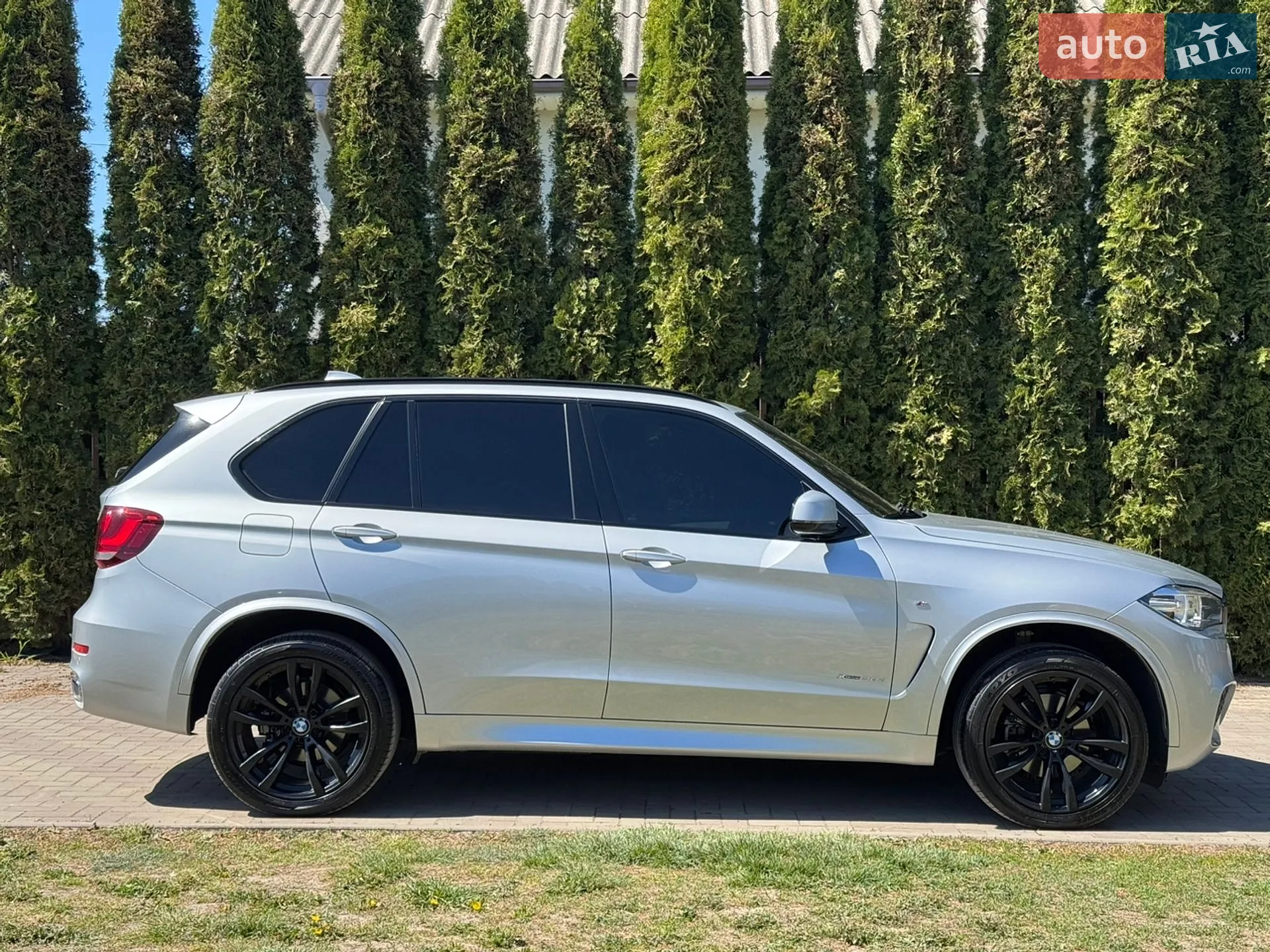 2017 BMW X5 - мініатюра 3