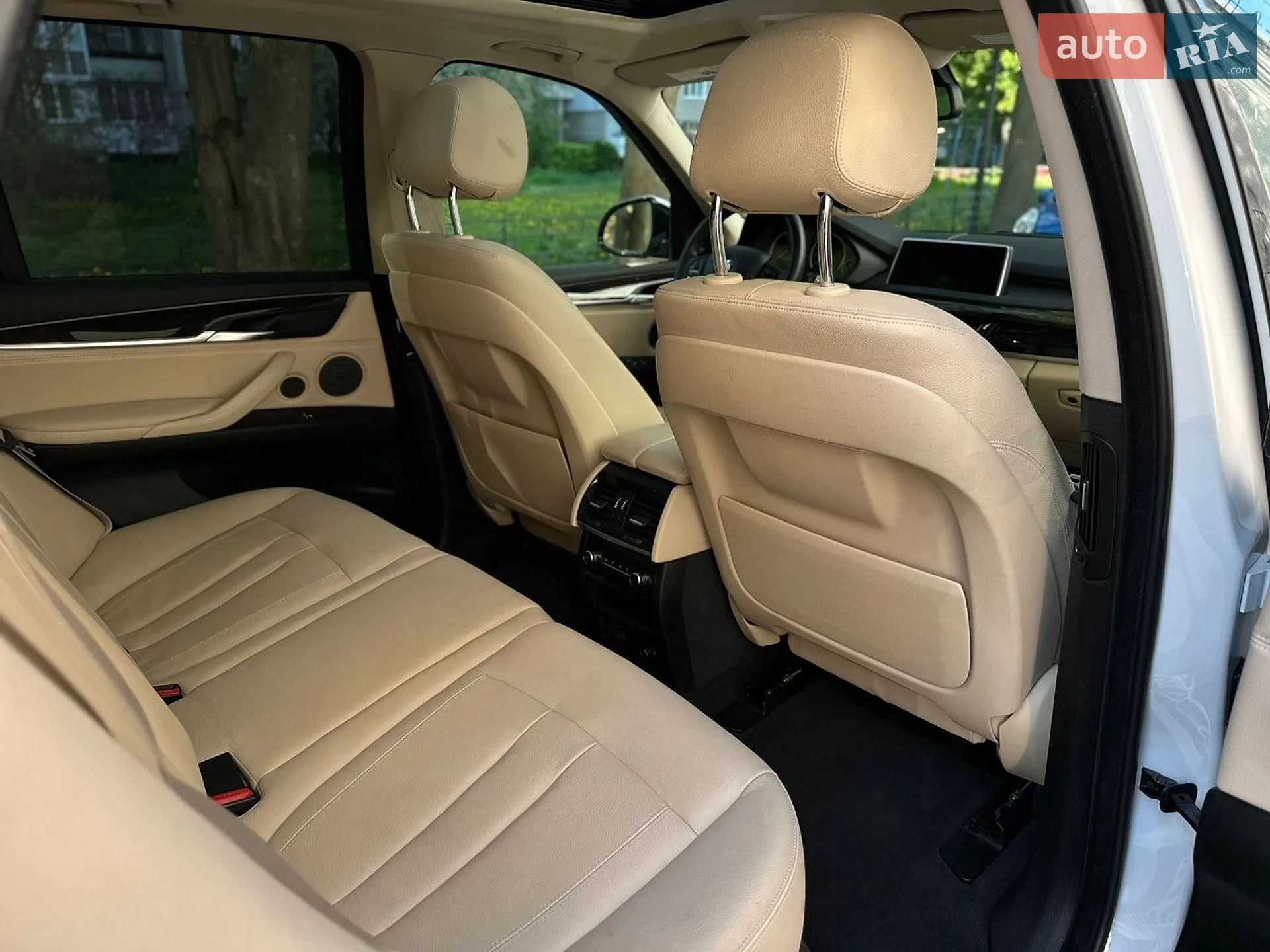 2016 BMW X5 - мініатюра 27
