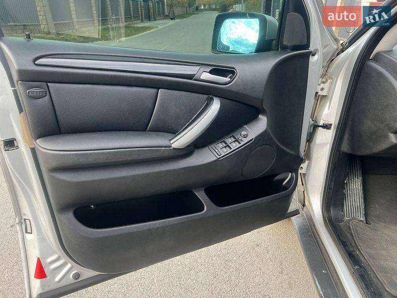 Внедорожник / Кроссовер BMW X5 2005 в Ковеле