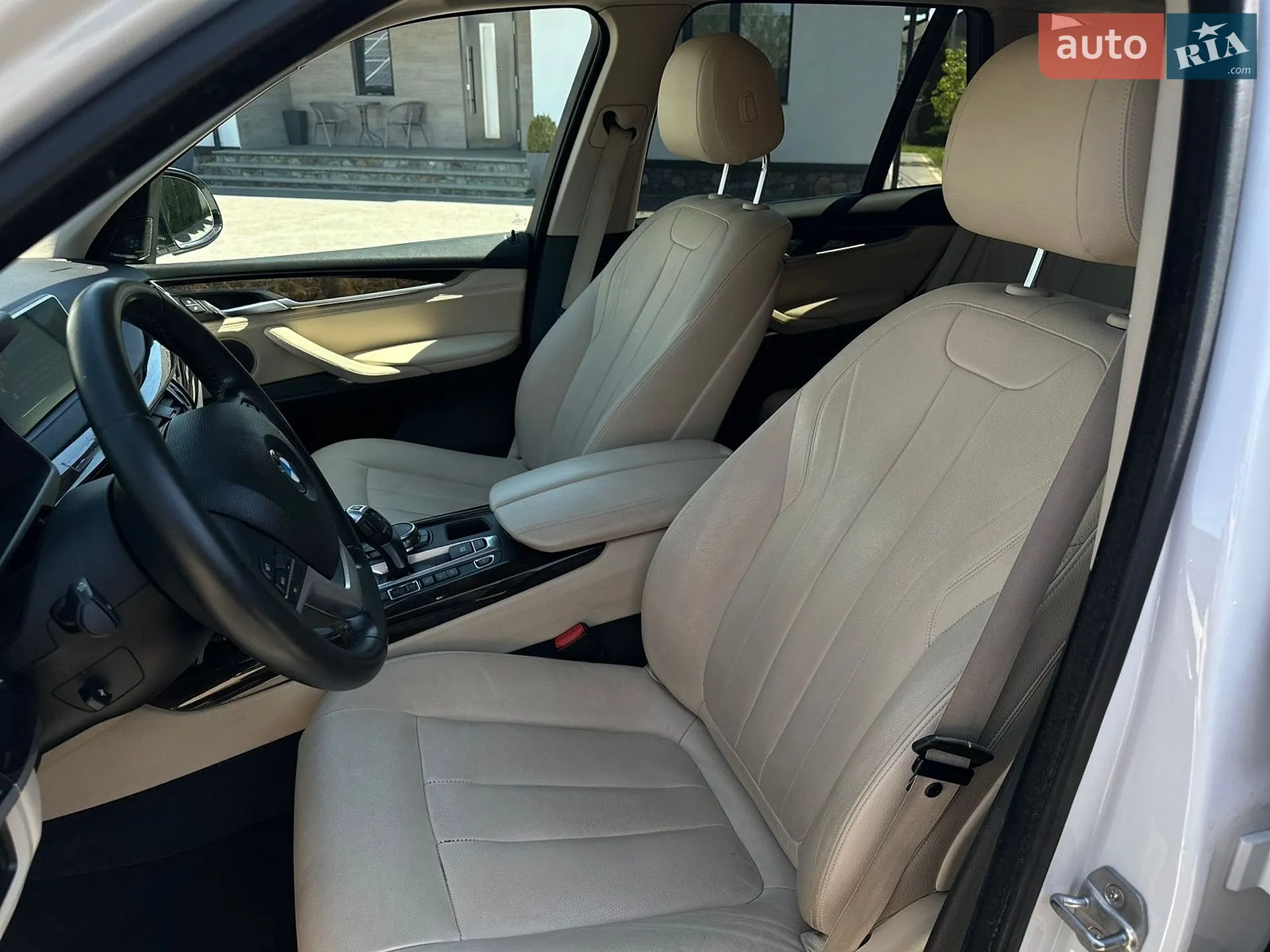 2016 BMW X5 - мініатюра 15