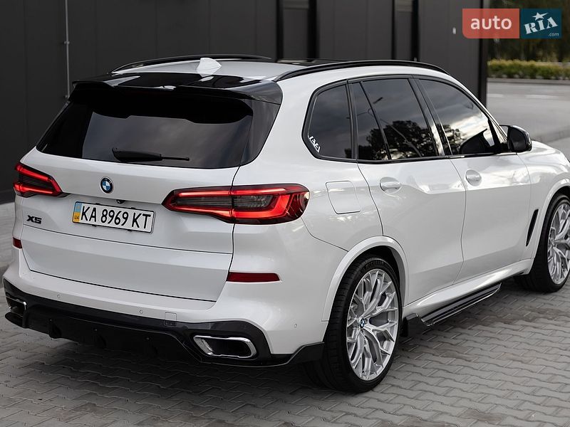 Внедорожник / Кроссовер BMW X5 2019 в Киеве