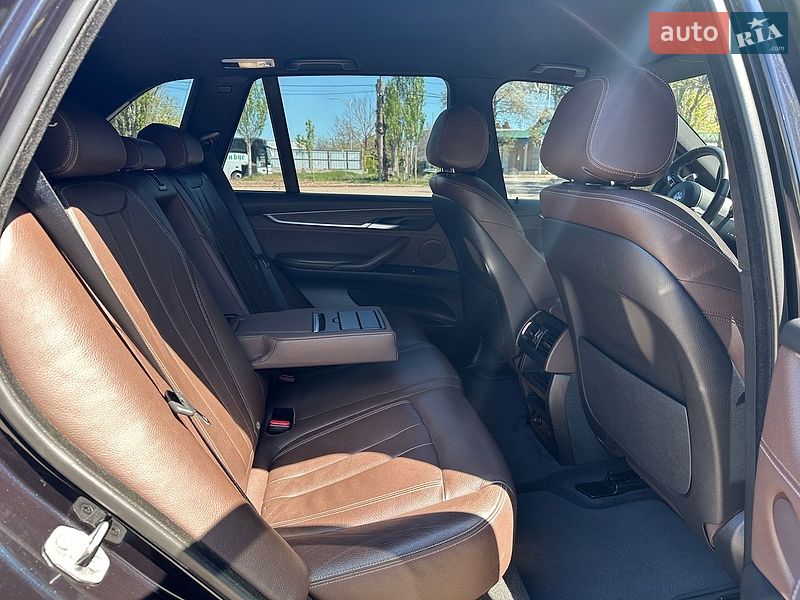 Позашляховик / Кросовер BMW X5 2015 в Миколаєві