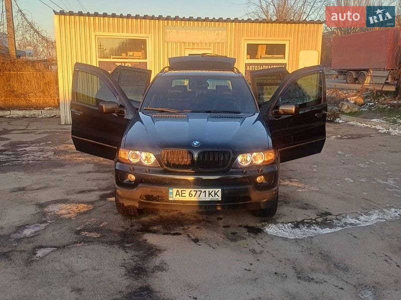 Позашляховик / Кросовер BMW X5 2004 в Дніпрі