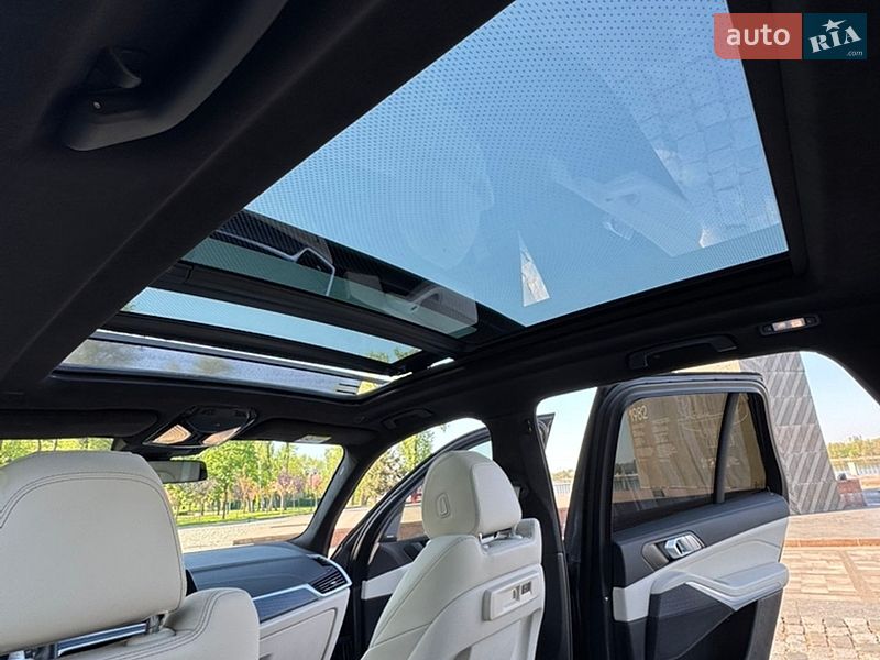 Внедорожник / Кроссовер BMW X5 2022 в Киеве