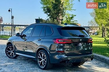 Внедорожник / Кроссовер BMW X5 2022 в Киеве