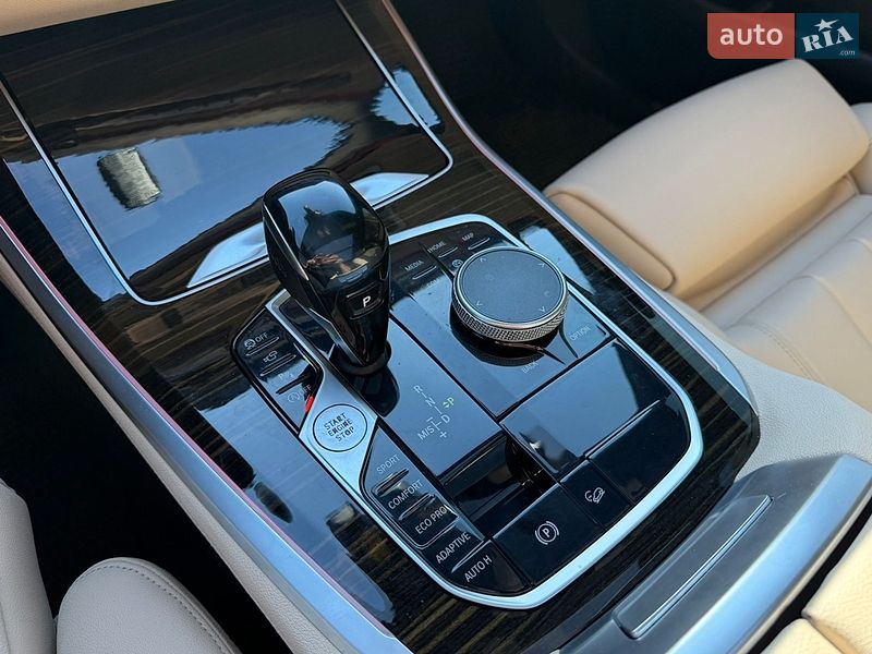 Внедорожник / Кроссовер BMW X5 2019 в Киеве