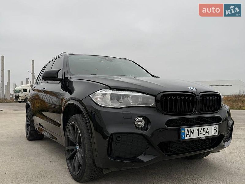 Внедорожник / Кроссовер BMW X5 2016 в Коростене