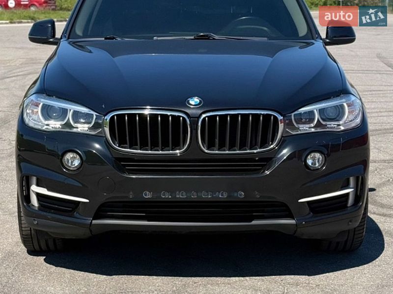 Позашляховик / Кросовер BMW X5 2017 в Києві