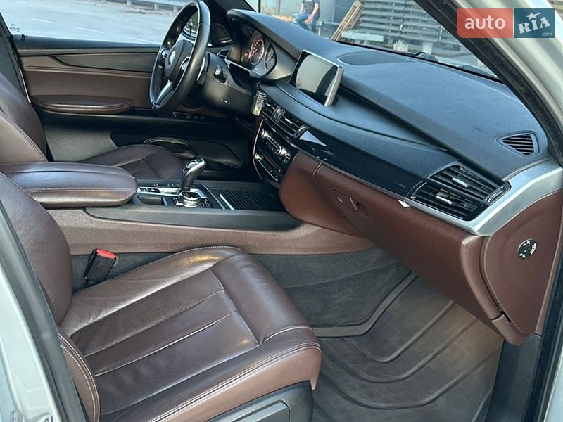 Позашляховик / Кросовер BMW X5 2014 в Києві