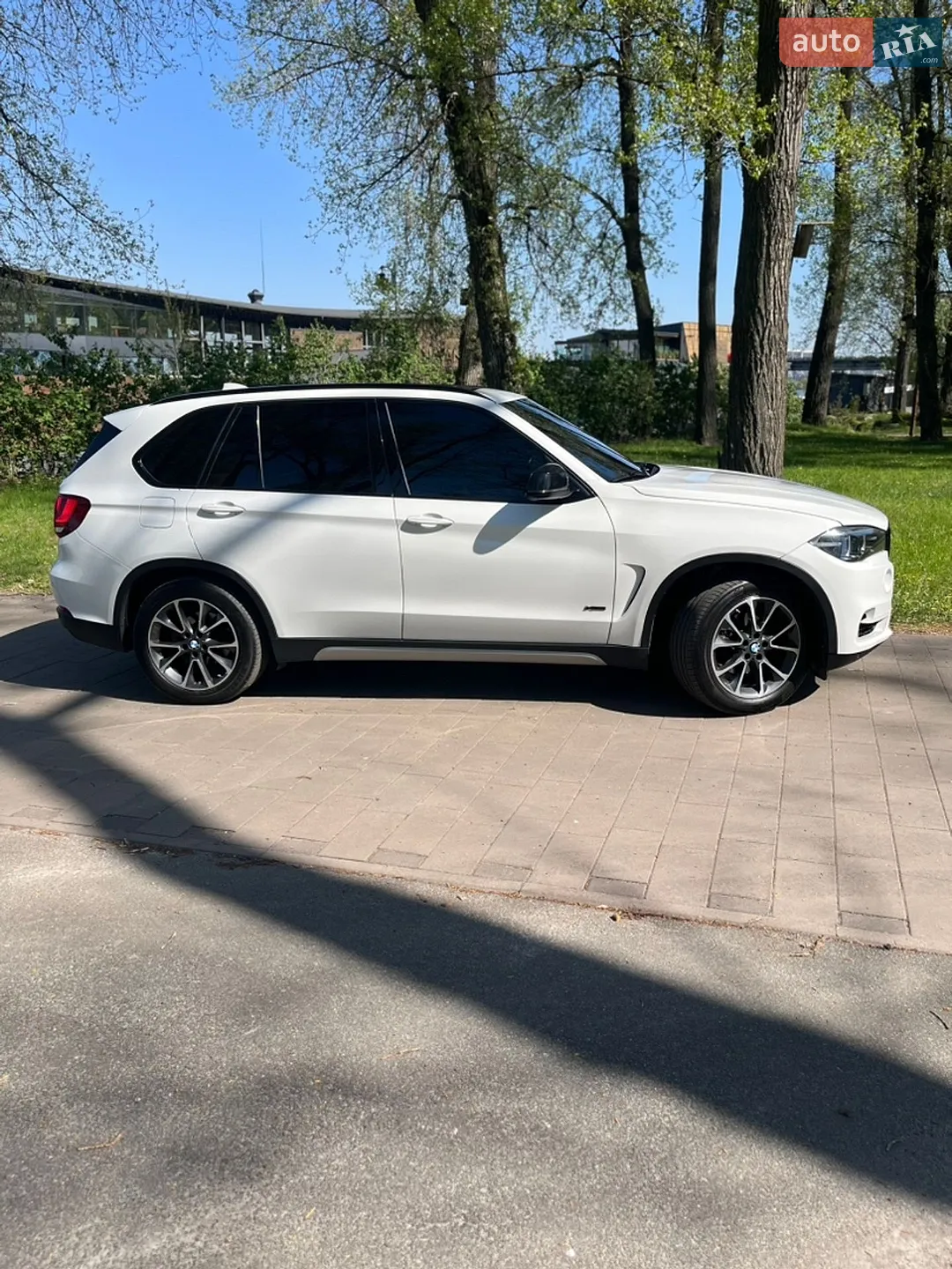 2016 BMW X5 - мініатюра 5