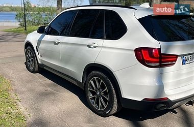 Внедорожник / Кроссовер BMW X5 2016 в Киеве