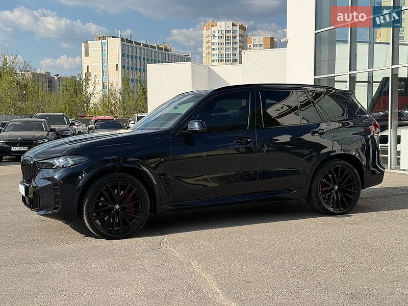 Внедорожник / Кроссовер BMW X5 2024 в Харькове