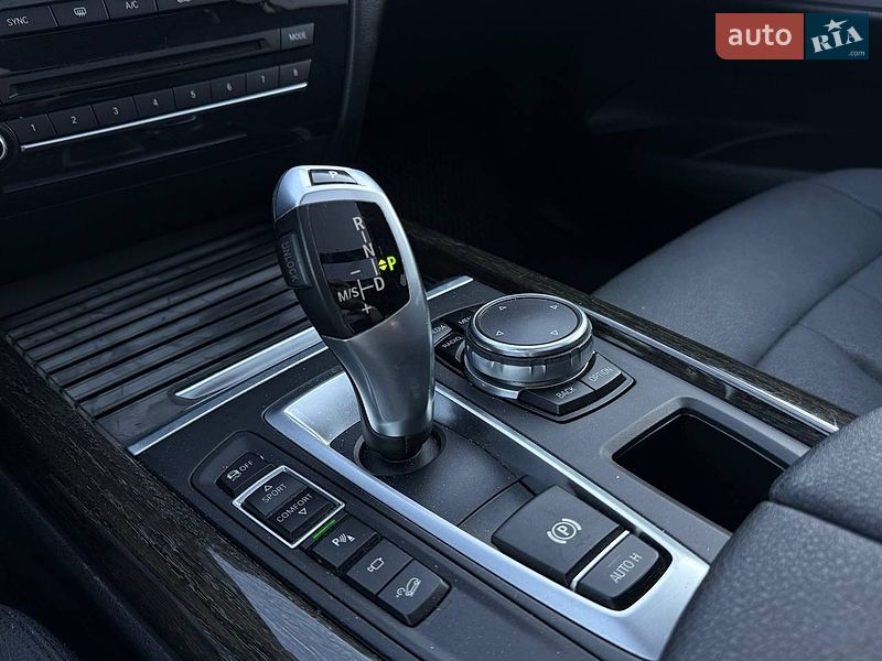 Внедорожник / Кроссовер BMW X5 2014 в Киеве