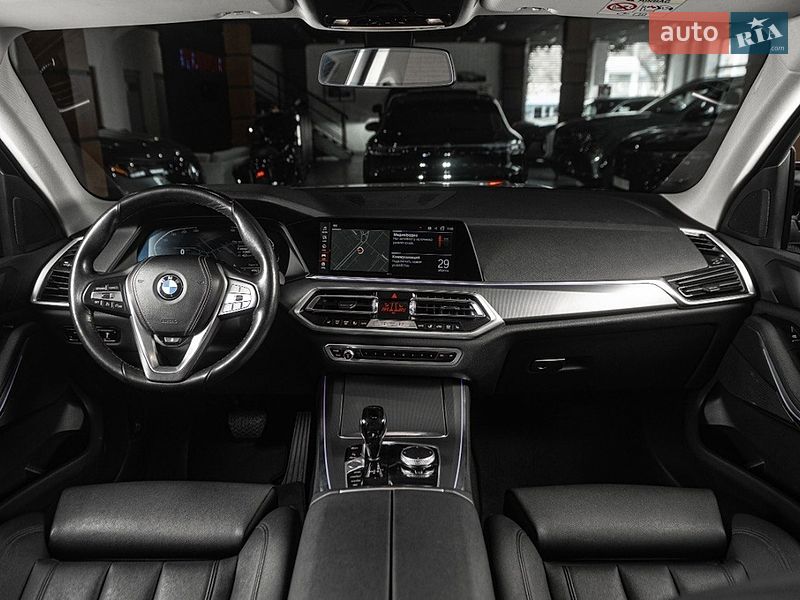 Внедорожник / Кроссовер BMW X5 2021 в Одессе