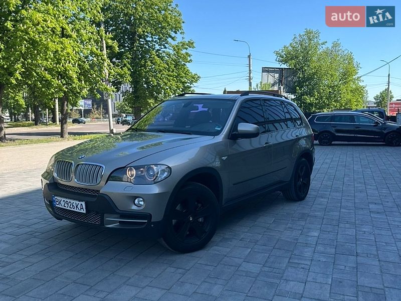 Внедорожник / Кроссовер BMW X5 2008 в Ровно
