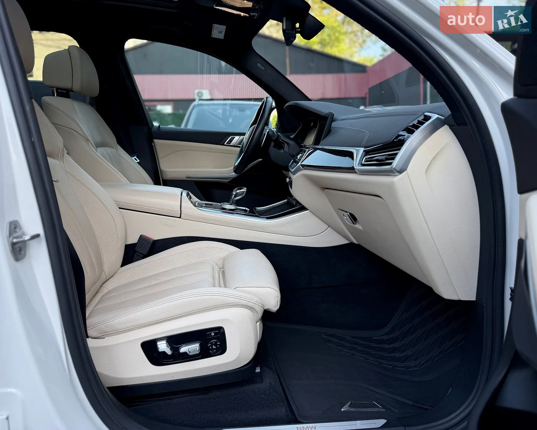 2021 BMW X5 - мініатюра 19