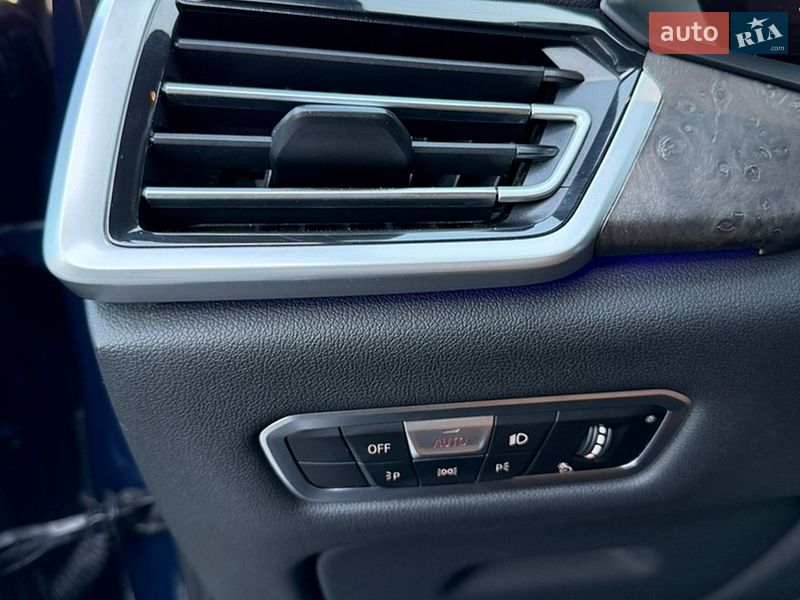 Внедорожник / Кроссовер BMW X5 2022 в Киеве