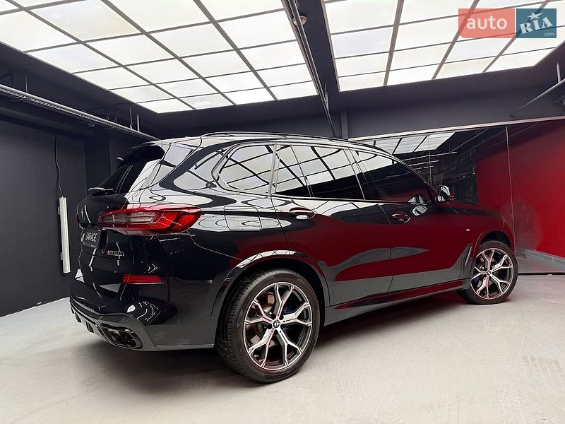 Внедорожник / Кроссовер BMW X5 2021 в Киеве