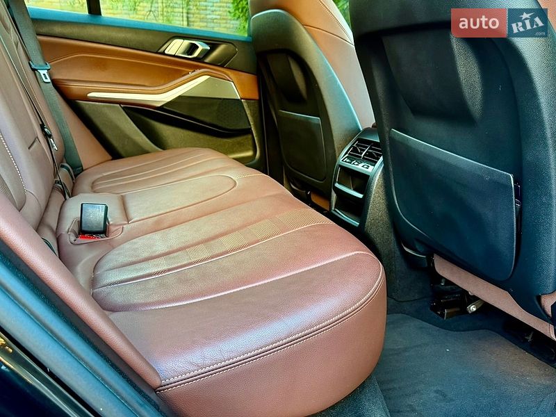 Внедорожник / Кроссовер BMW X5 2021 в Ровно
