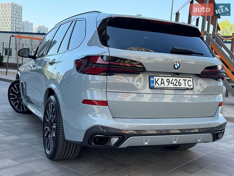 Внедорожник / Кроссовер BMW X5 2024 в Киеве