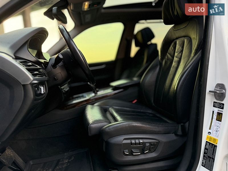 Внедорожник / Кроссовер BMW X5 2014 в Днепре