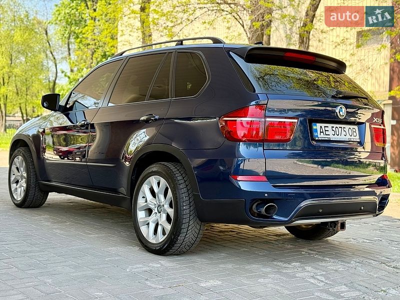 Внедорожник / Кроссовер BMW X5 2010 в Днепре