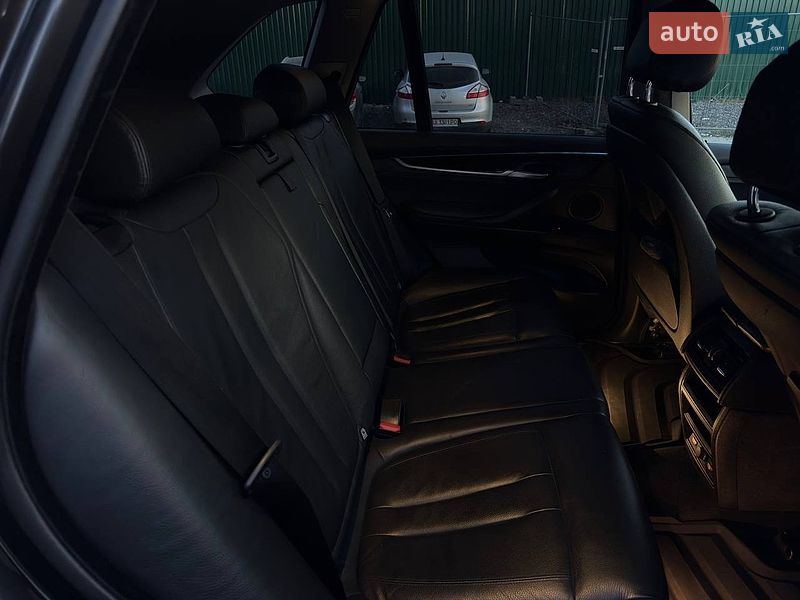 Внедорожник / Кроссовер BMW X5 2014 в Киеве