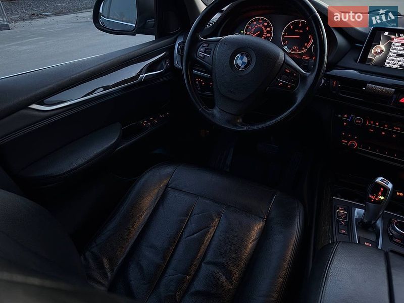 Внедорожник / Кроссовер BMW X5 2014 в Киеве
