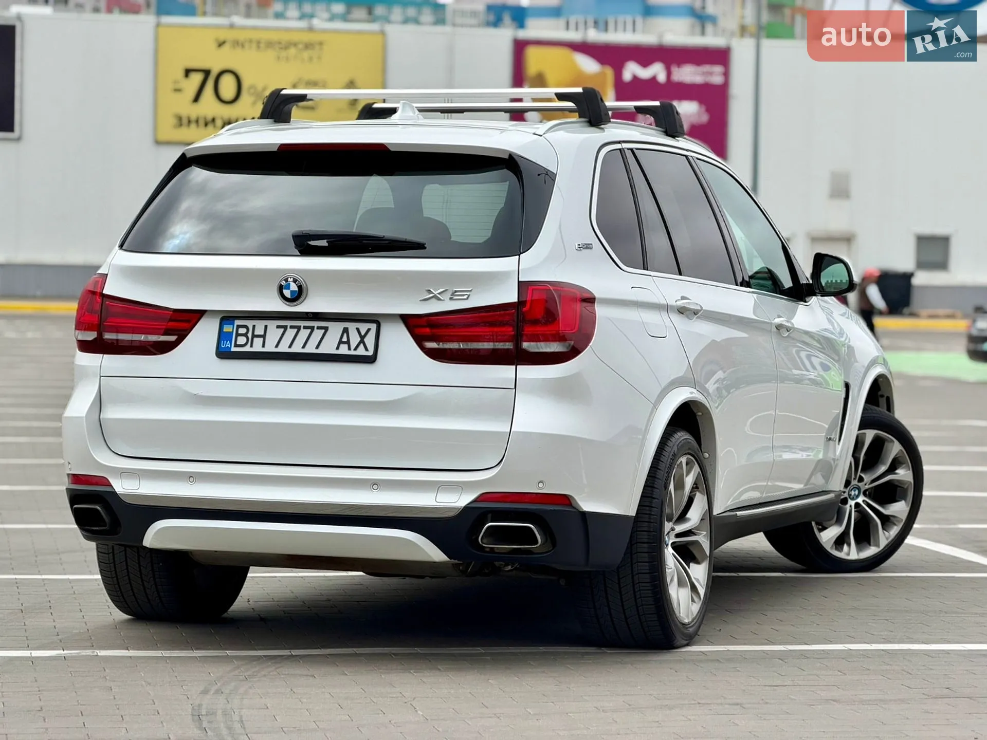 2018 BMW X5 - мініатюра 3