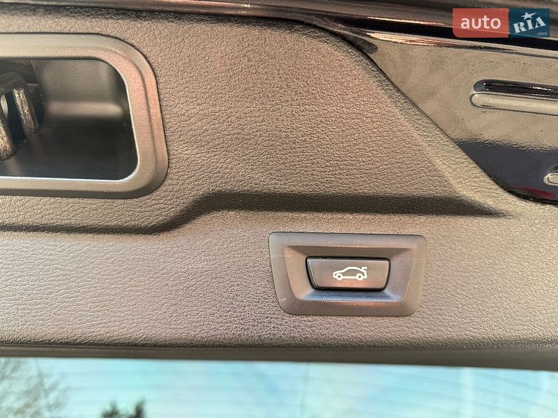 Внедорожник / Кроссовер BMW X5 2018 в Николаеве