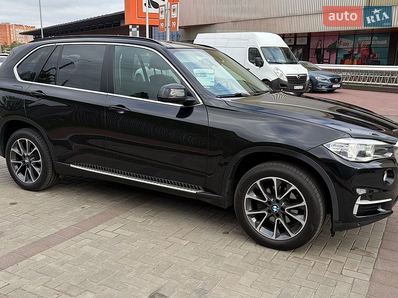 Внедорожник / Кроссовер BMW X5 2016 в Луцке