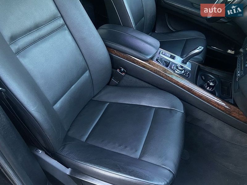 Внедорожник / Кроссовер BMW X5 2012 в Житомире