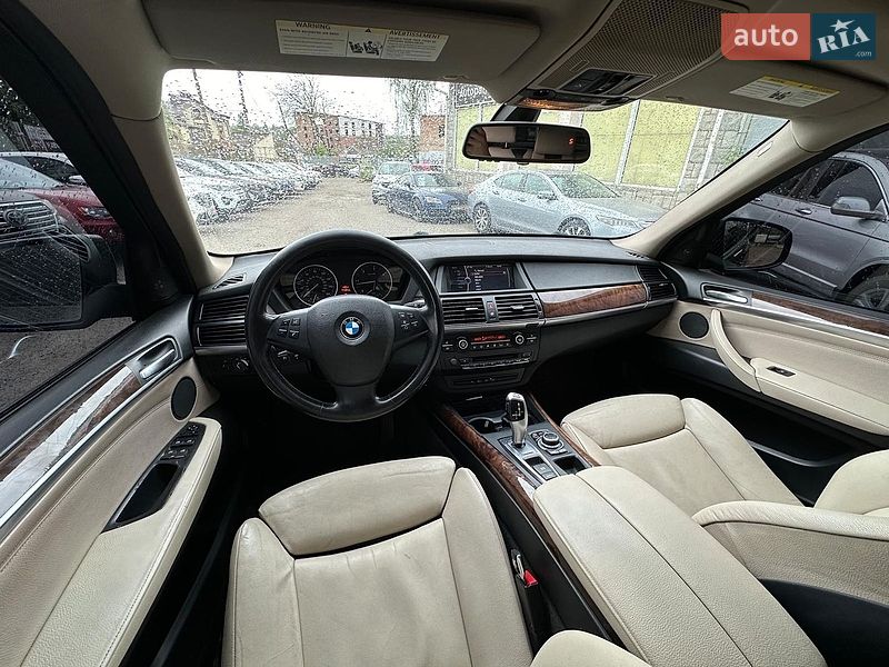 Внедорожник / Кроссовер BMW X5 2011 в Виннице