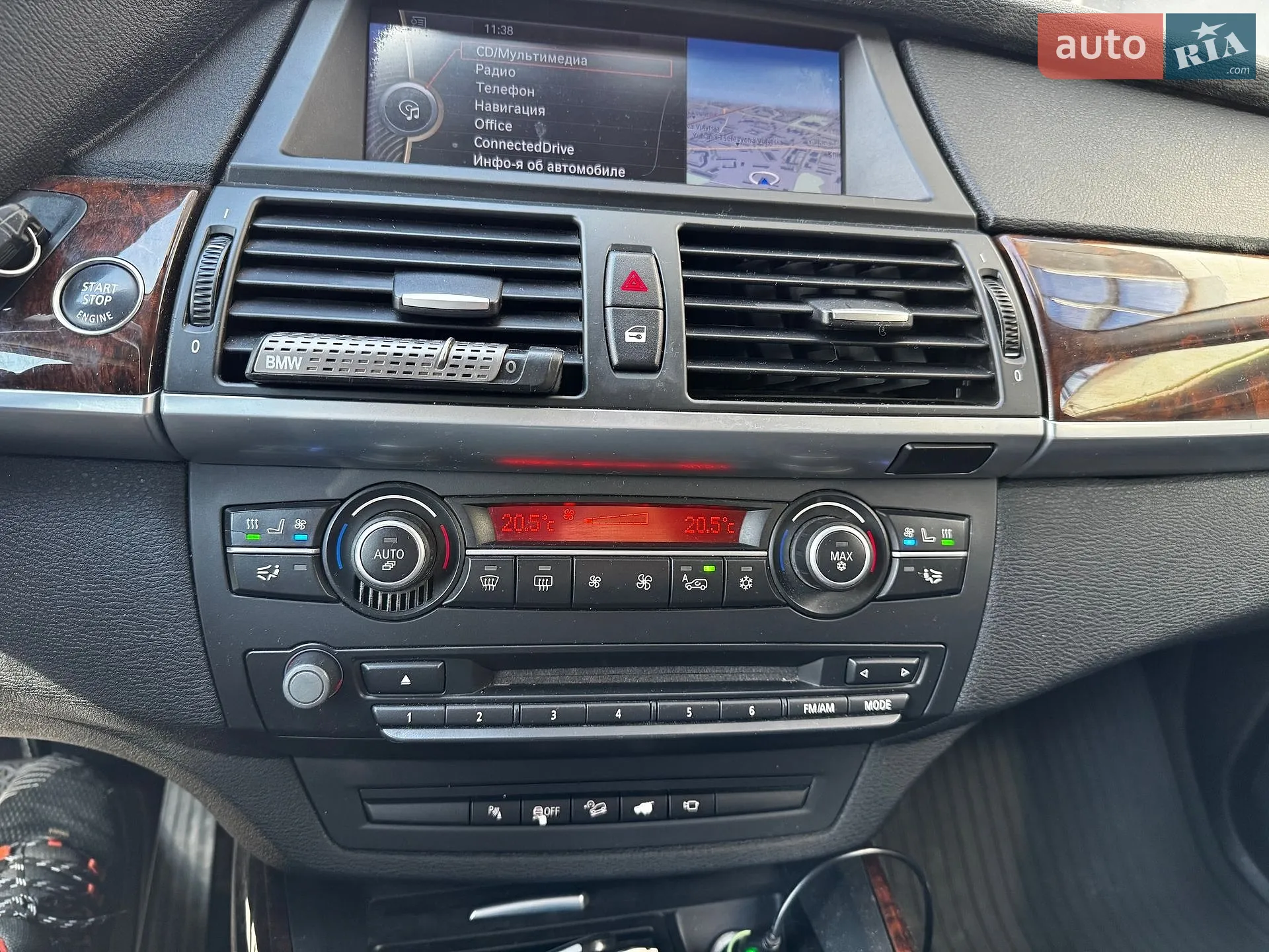 2011 BMW X5 - мініатюра 13