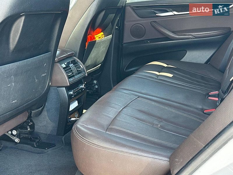 Внедорожник / Кроссовер BMW X5 2015 в Одессе